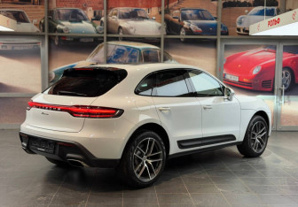 Новый Porsche Macan 2025 (5 фото)