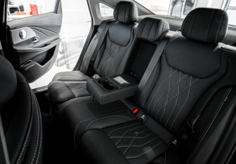 Новый Chery Arrizo 8 2025 (25 фото)