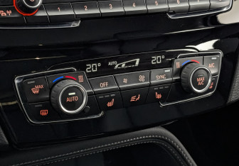 Подержанный автомобиль BMW X2 2019 года (21 фото)