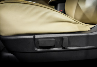 Подержанный автомобиль Mitsubishi Outlander 2020 года (21 фото)