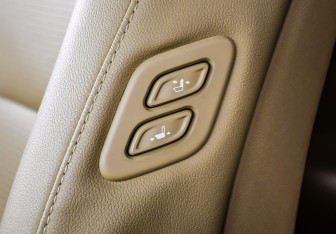 Подержанный автомобиль Kia Carnival 2018 года (21 фото)