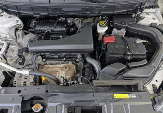 Подержанный автомобиль Nissan X-Trail 2018 года (12 фото)