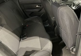 Подержанный автомобиль Renault Duster 2021 года (11 фото)