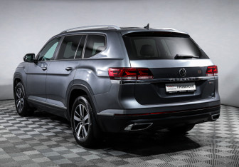 Подержанный автомобиль Volkswagen Teramont 2021 года (7 фото)