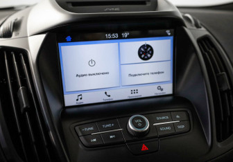 Подержанный автомобиль Ford Kuga 2017 года (13 фото)