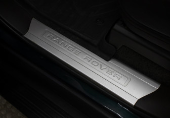 Подержанный автомобиль Land Rover Range Rover 2020 года (25 фото)