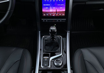 Подержанный автомобиль JAC T8 Pro 2024 года (13 фото)