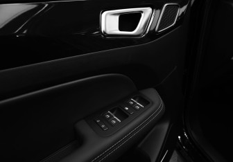 Подержанный автомобиль Kaiyi X3 2024 года (12 фото)