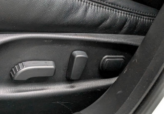 Подержанный автомобиль Infiniti Q70 2018 года (29 фото)