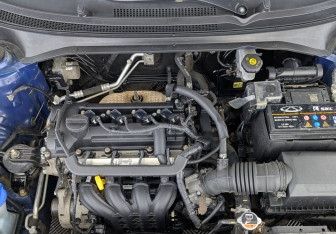 Подержанный автомобиль Kia Rio Hatchback 2021 года (9 фото)