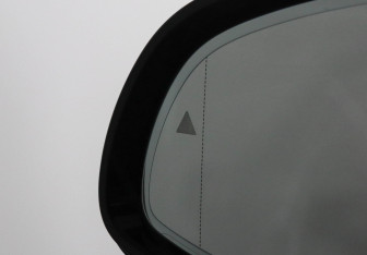 Подержанный автомобиль BMW X5 M 2023 года (19 фото)