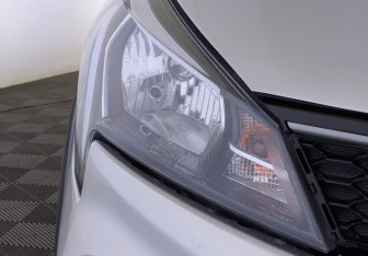 Подержанный автомобиль Kia Rio Hatchback 2021 года (9 фото)