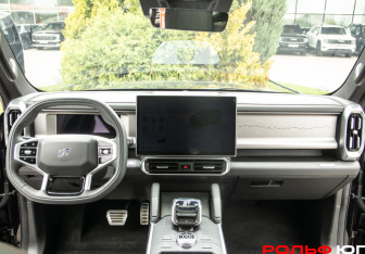 Подержанный автомобиль Jetour T2 2024 года (9 фото)