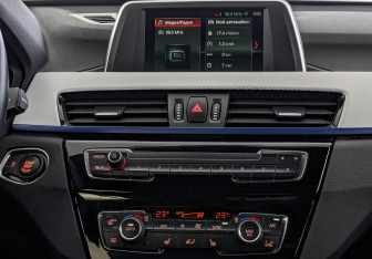 Подержанный автомобиль BMW X1 2019 года (17 фото)