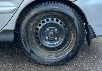 Подержанный автомобиль Mitsubishi Lancer Sedan 2006 года (15 фото)