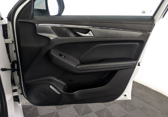 Подержанный автомобиль Haval Jolion 2022 года (24 фото)