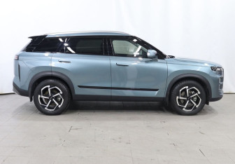 Подержанный автомобиль Jaecoo J7 2023 года (7 фото)