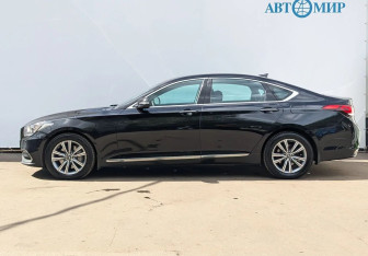 Подержанный автомобиль Genesis G80 2017 года (5 фото)