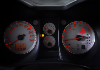 Подержанный автомобиль Mitsubishi Outlander 2007 года (15 фото)