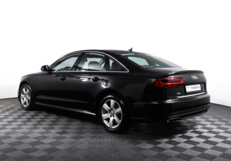 Подержанный автомобиль Audi A6 Sedan 2015 года (7 фото)