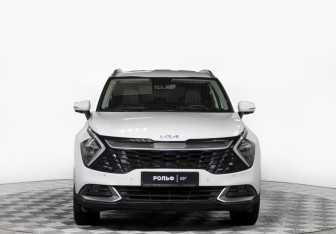 Подержанный автомобиль Kia Sportage 2023 года (2 фото)