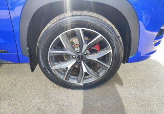 Подержанный автомобиль Exeed LX 2023 года (12 фото)