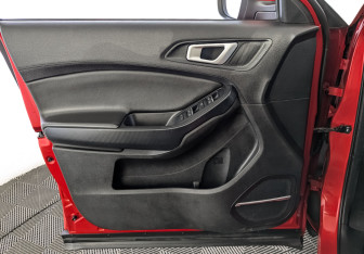 Подержанный автомобиль Chery Tiggo 4 2022 года (19 фото)