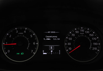 Подержанный автомобиль Renault Arkana 2021 года (11 фото)