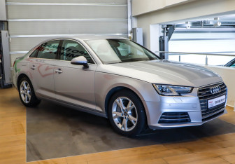 Подержанный автомобиль Audi A4 Sedan 2018 года (3 фото)