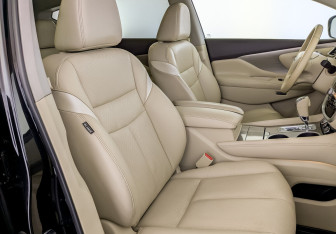 Подержанный автомобиль Nissan Murano Suv 2021 года (10 фото)