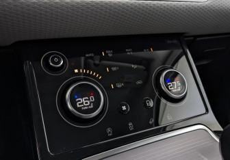 Подержанный автомобиль Land Rover Range Rover Evoque 2020 года (21 фото)