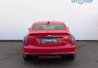Подержанный автомобиль Cadillac CT5-V 2020 года (6 фото)