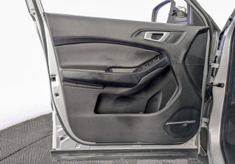 Подержанный автомобиль Chery Tiggo 4 2022 года (19 фото)