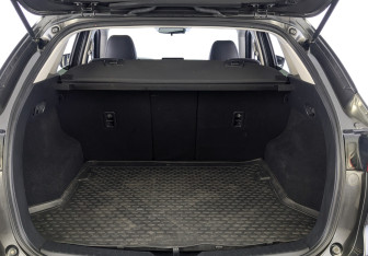 Подержанный автомобиль Mazda CX-5 2020 года (10 фото)