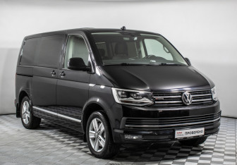 Подержанный автомобиль Volkswagen Multivan 2017 года (3 фото)