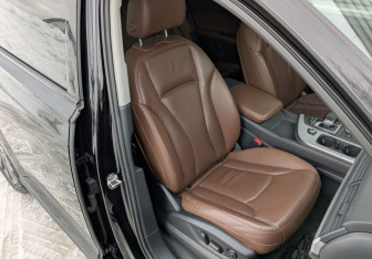 Подержанный автомобиль Audi Q7 2016 года (24 фото)