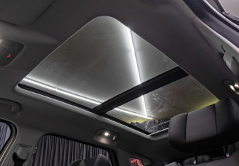 Подержанный автомобиль Jaecoo J7 2023 года (19 фото)