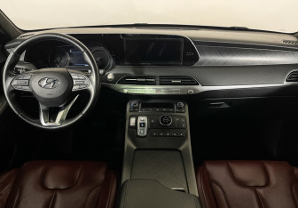 Подержанный автомобиль Hyundai Palisade 2022 года (12 фото)