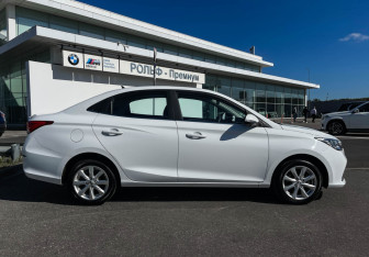 Подержанный автомобиль Changan Alsvin 2024 года (4 фото)