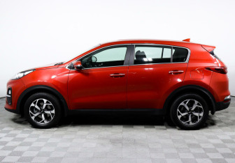 Подержанный автомобиль Kia Sportage 2019 года (3 фото)