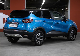 Подержанный автомобиль Renault Kaptur 2018 года (5 фото)
