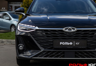 Подержанный автомобиль Chery Arrizo 8 2023 года (22 фото)