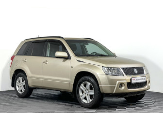 Подержанный автомобиль Suzuki Grand Vitara 2006 года (3 фото)