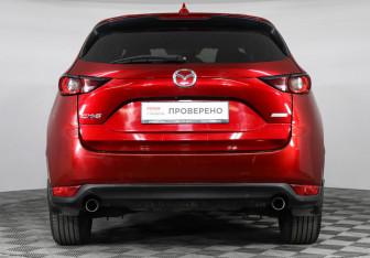 Подержанный автомобиль Mazda CX-5 2018 года (6 фото)