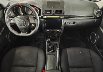 Подержанный автомобиль Mazda 3 Sedan 2007 года (9 фото)