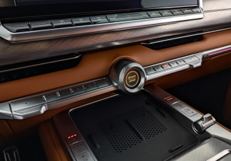 Подержанный автомобиль Tank 700 2024 года (30 фото)