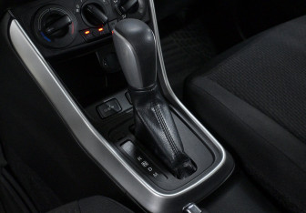 Подержанный автомобиль Suzuki SX4 Hatchback 2016 года (13 фото)