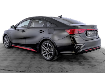 Подержанный автомобиль Kia Cerato Sedan 2021 года (7 фото)