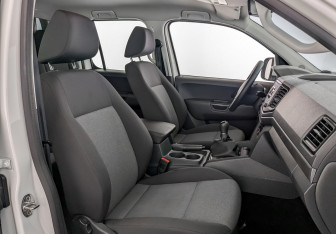 Подержанный автомобиль Volkswagen Amarok 2018 года (23 фото)