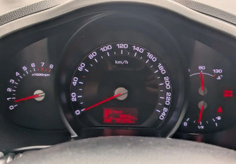 Подержанный автомобиль Kia Sportage 2011 года (12 фото)
